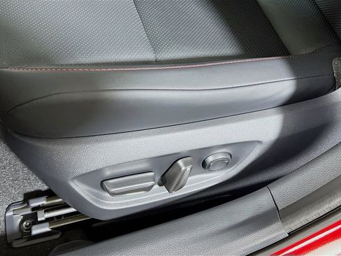 Certified 2026 Toyota Prius Plug-In Hybrid w/ Limited Premium Package FWD image 18