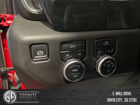 Used 2025 GMC Sierra 1500 Elevation AWD/4WD image 30
