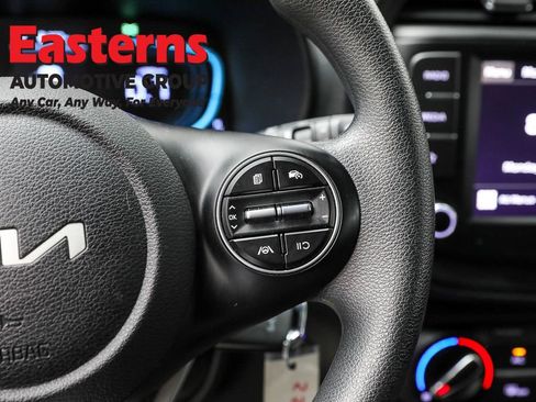 Used 2024 Kia Soul LX w/ Option Group 015 image 16