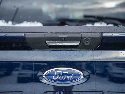 Used 2022 Ford F150 XLT w/ XTR Package image 11