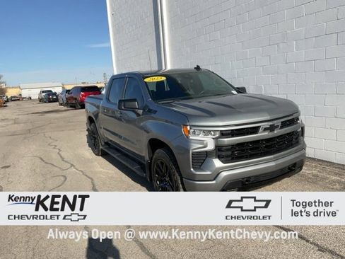Used 2023 Chevrolet Silverado 1500 RST image 1