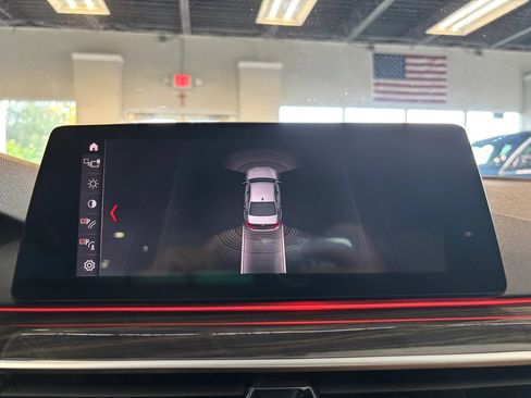 Used 2019 BMW 530i w/ Convenience Package RWD image 33