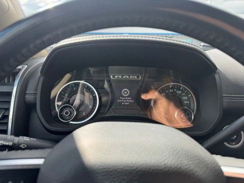 Used 2021 RAM 3500 Laramie AWD/4WD image 17