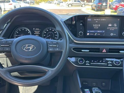 Used 2021 Hyundai Sonata SEL image 10