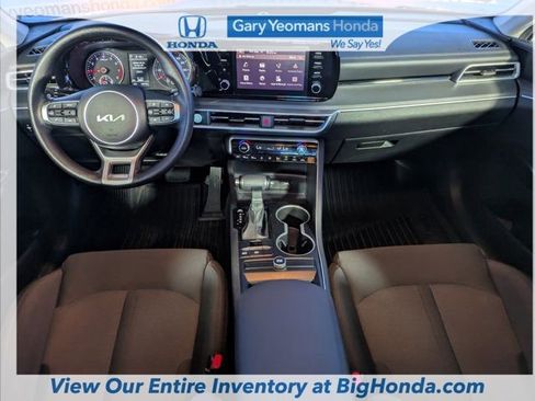 Used 2024 Kia K5 LXS image 15