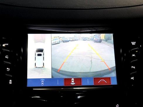 Used 2020 Cadillac Escalade ESV Premium Luxury image 43