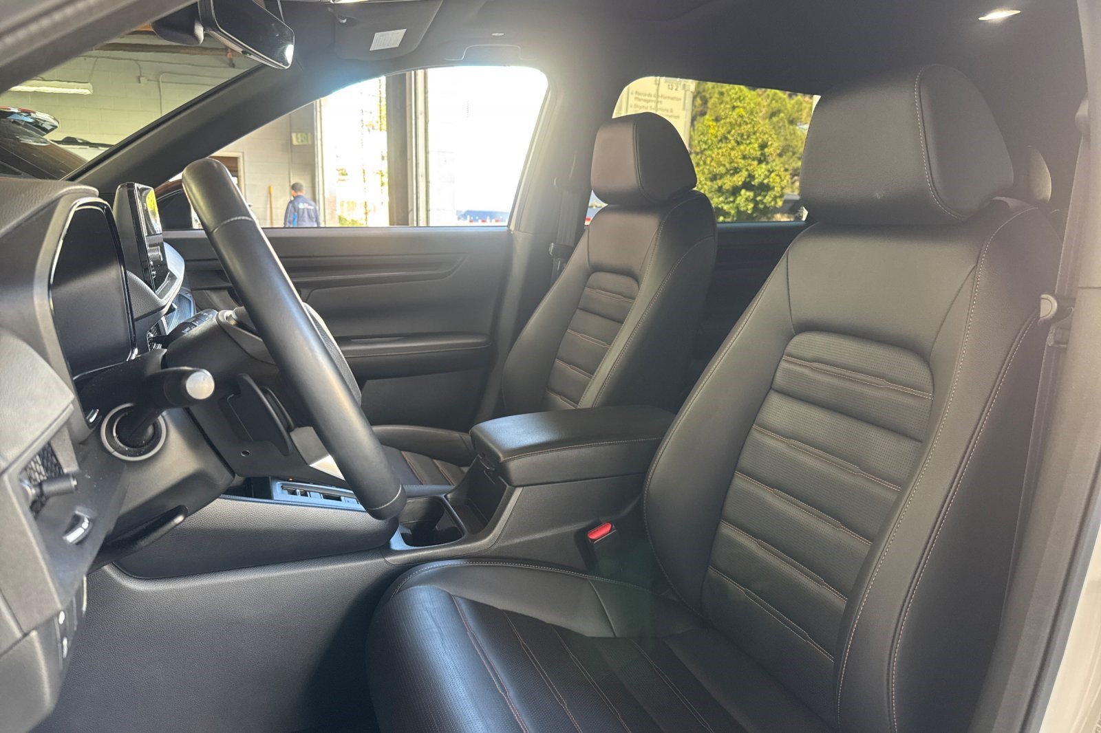 Used 2025 Honda CR-V Sport-L image 5