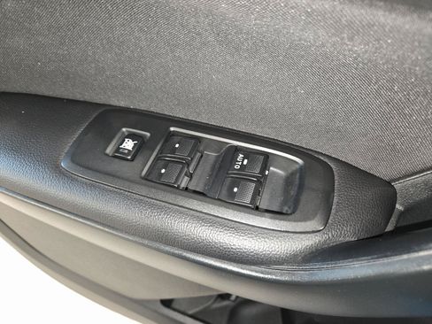 Used 2022 Ford Ranger XLT w/ Equipment Group 302A High AWD/4WD image 11