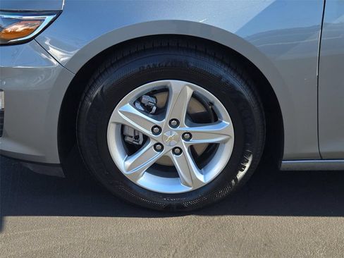 Certified 2024 Chevrolet Malibu LS FWD image 23