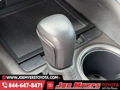 Used 2024 Toyota Camry SE image 22