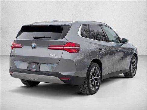 Certified 2025 BMW X3 xDrive30i w/ Premium Package image 5