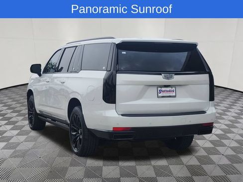 Used 2023 Cadillac Escalade ESV Sport Platinum w/ LPO, ONYX Package RWD image 3