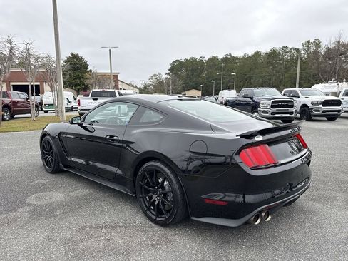 Used 2018 Ford Mustang Shelby GT350 w/ Convenience Package image 5