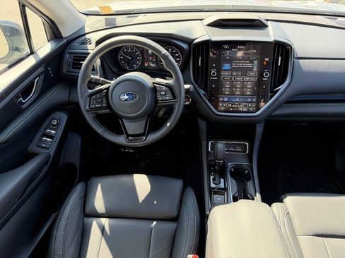 Used 2025 Subaru Ascent Bronze Edition w/ Onyx Package image 21