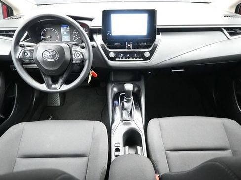 Used 2024 Toyota Corolla LE FWD image 11