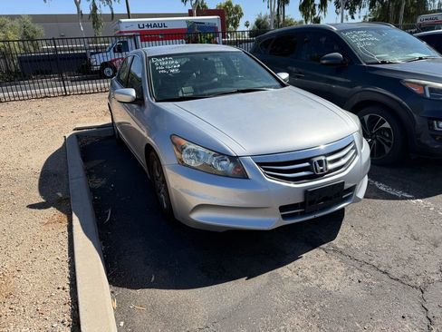 Used 2011 Honda Accord SE image 3
