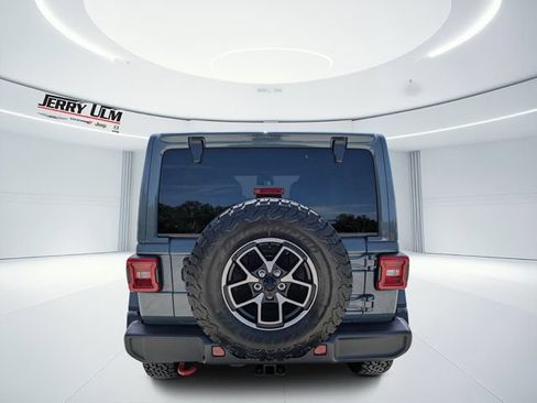 New 2026 Jeep Wrangler Unlimited Rubicon AWD/4WD image 4
