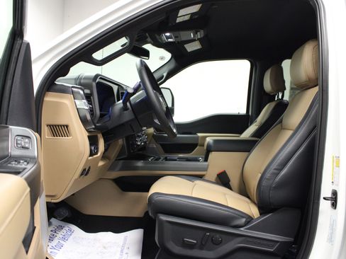 New 2026 Ford F250 Lariat w/ Lariat Premium Package AWD/4WD image 12