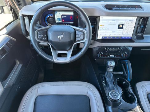 Certified 2023 Ford Bronco Wildtrak image 20