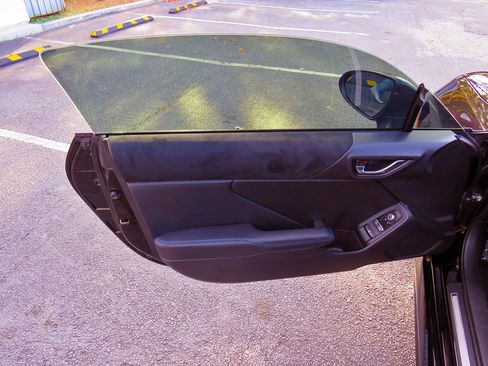 Used 2024 Subaru BRZ tS image 31