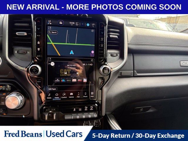 Used 2024 RAM 1500 Laramie AWD/4WD image 13