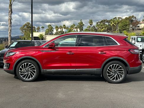 Used 2020 Lincoln Nautilus Reserve w/ Equipment Group 201A image 6