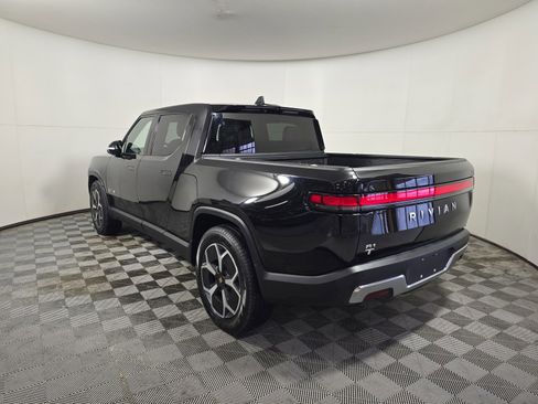 Used 2024 Rivian R1T Adventure image 3