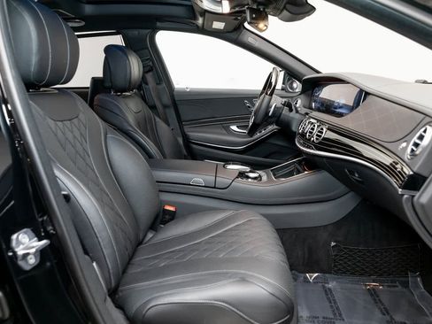 Used 2020 Mercedes-Benz Maybach S 560 4MATIC image 18