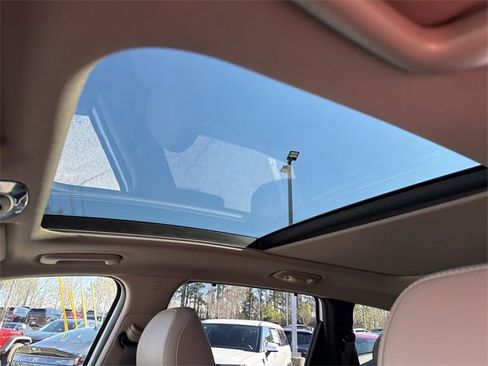 Certified 2023 Hyundai Santa Fe SEL w/ Premium Package image 32