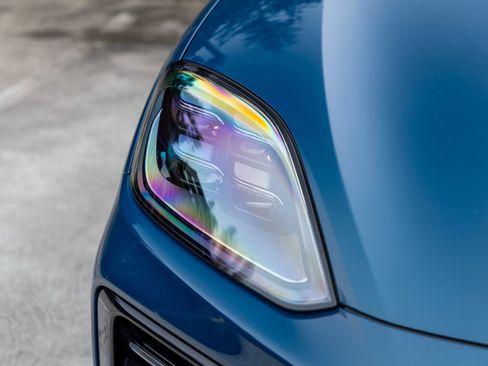 New 2025 Porsche Cayenne S image 14