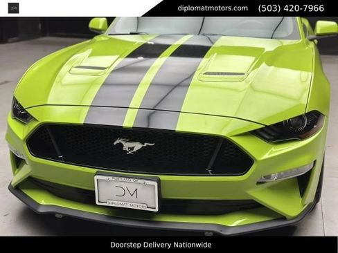 Used 2020 Ford Mustang GT RWD image 14