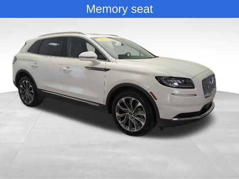 Used 2023 Lincoln Nautilus Reserve w/ Equipment Group 201A image 9