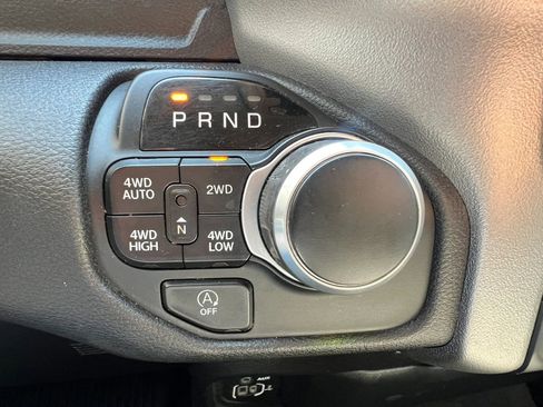 Used 2019 RAM 1500 Big Horn AWD/4WD image 21