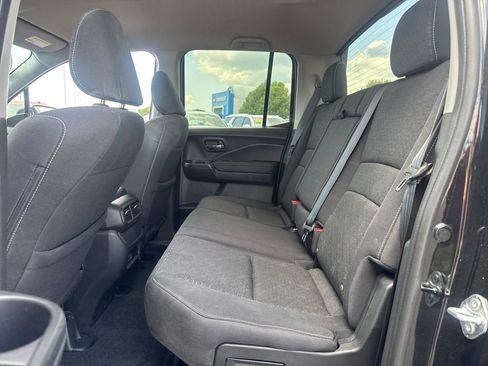 Used 2024 Honda Ridgeline Sport image 13