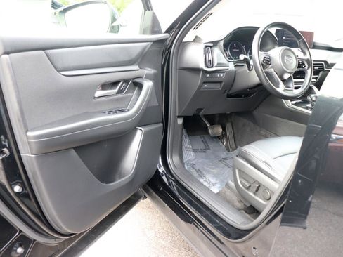 Used 2025 MAZDA CX-90 3.3 Turbo w/ Select Package AWD/4WD image 10