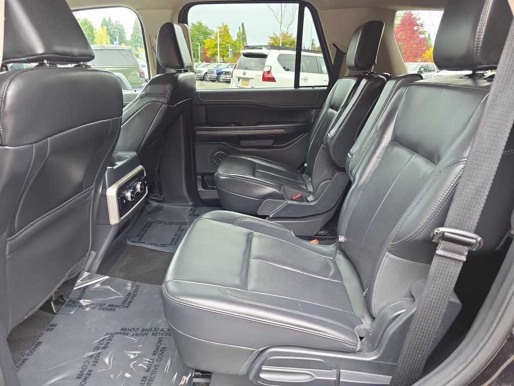 Certified 2024 Ford Expedition XLT AWD/4WD image 32