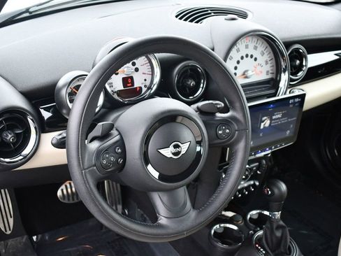Used 2014 MINI Cooper S image 12