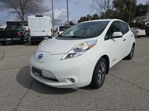 Used 2016 Nissan Leaf SL image 1