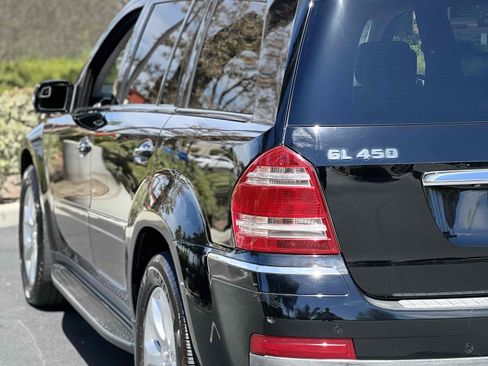 Used 2007 Mercedes-Benz GL 450 4MATIC image 55