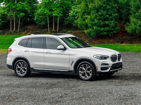 Used 2021 BMW X3 xDrive30i w/ Convenience Package image 11