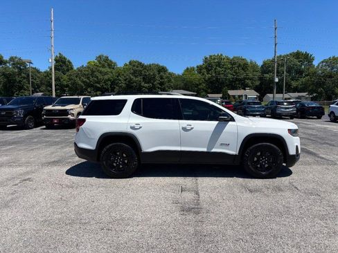 Certified 2023 GMC Acadia AT4 w/ Technology Package AWD/4WD image 6