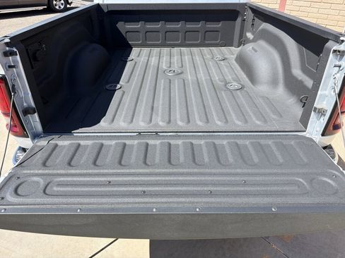 New 2026 RAM 2500 Tradesman AWD/4WD image 5