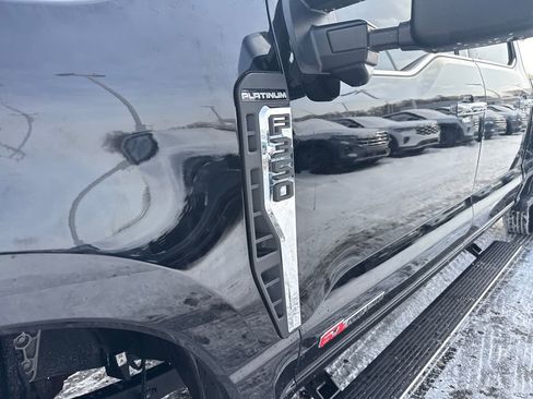 Used 2024 Ford F350 Platinum image 23