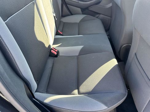 Used 2012 Ford Focus SE image 16