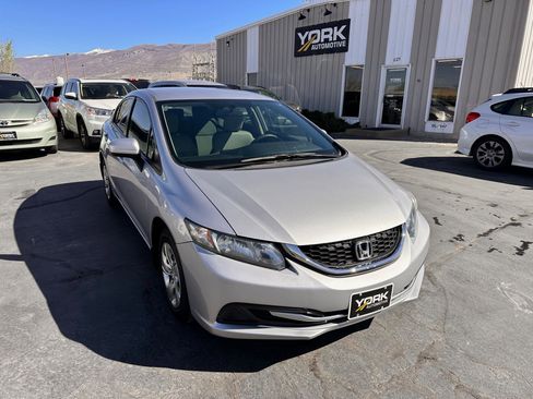 Used 2015 Honda Civic LX image 1