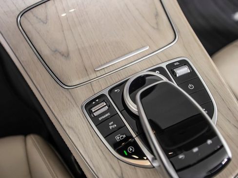 Used 2023 Mercedes-Benz E 450 Cabriolet image 35