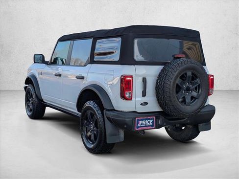 Used 2022 Ford Bronco Black Diamond image 8