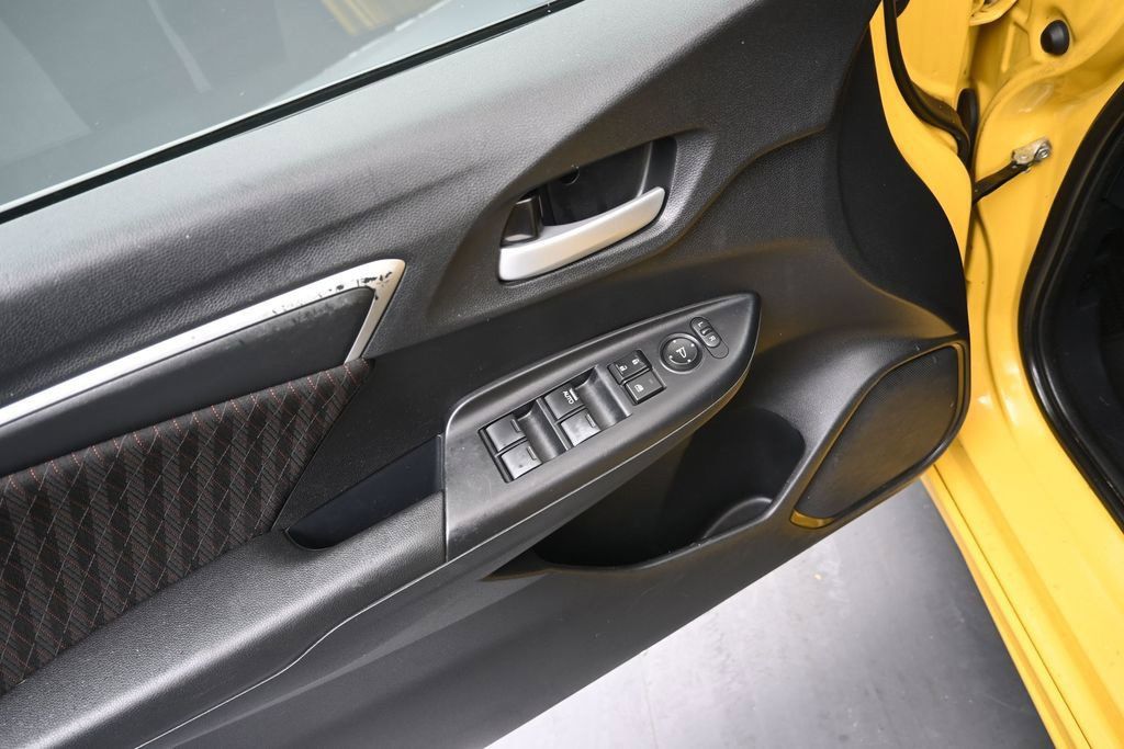 Used 2019 Honda Fit Sport image 15