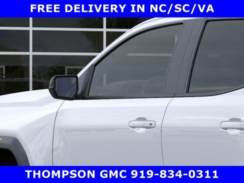 New 2026 GMC Canyon Elevation w/ Convenience Package image 12