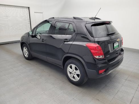 Used 2017 Chevrolet Trax LT FWD image 3